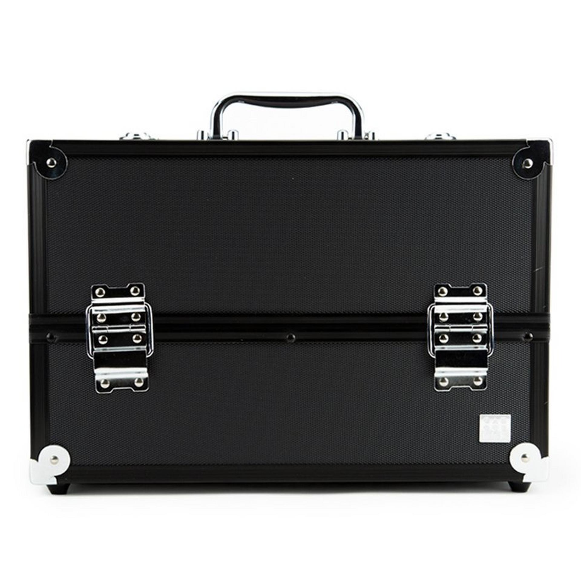 Large Primped and Polished™ Train Case | Caboodles®