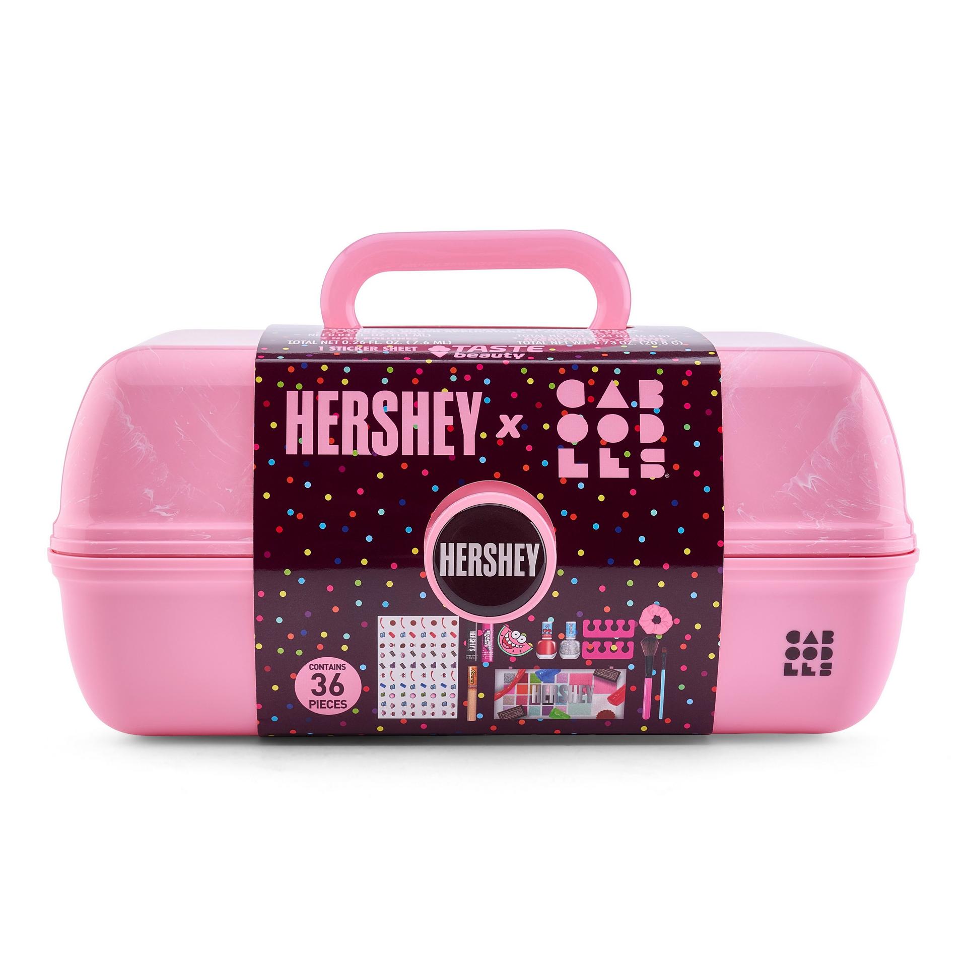 On-The-Go Girl™ Hershey® Set | Caboodles®