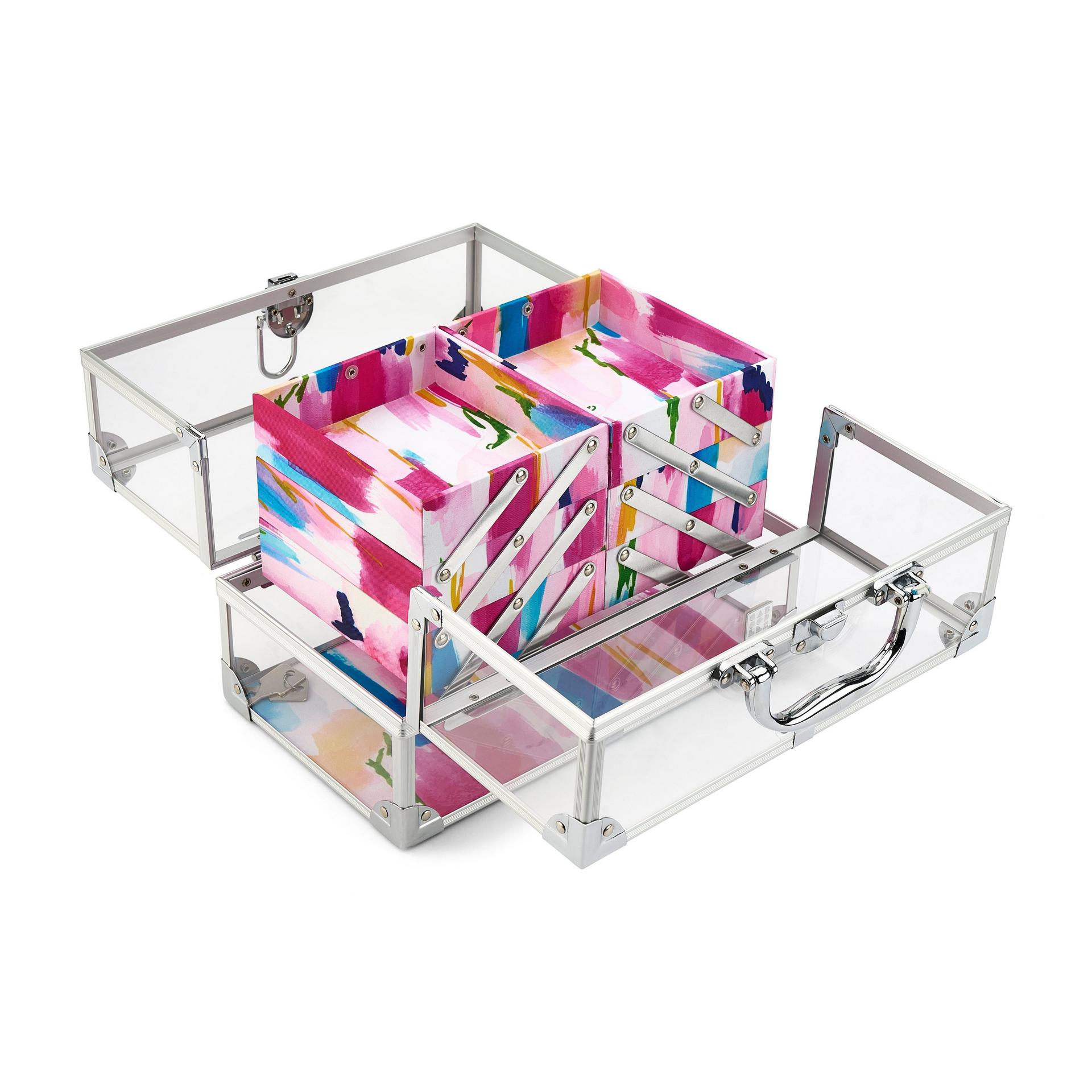 Medium Neat Freak™ Train Case | Caboodles®