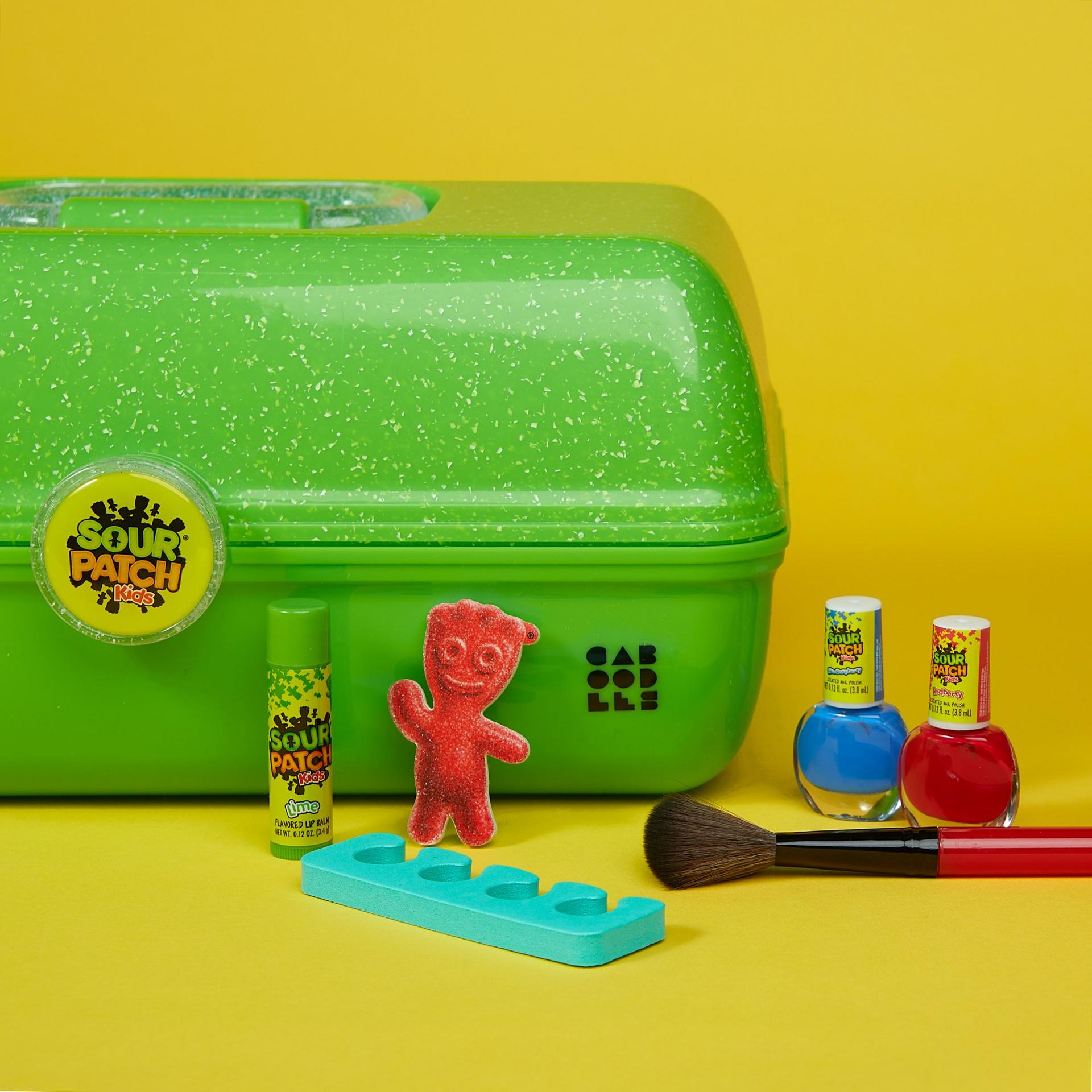 On-The-Go Girl™ + Sour Patch Kids Set | Caboodles®