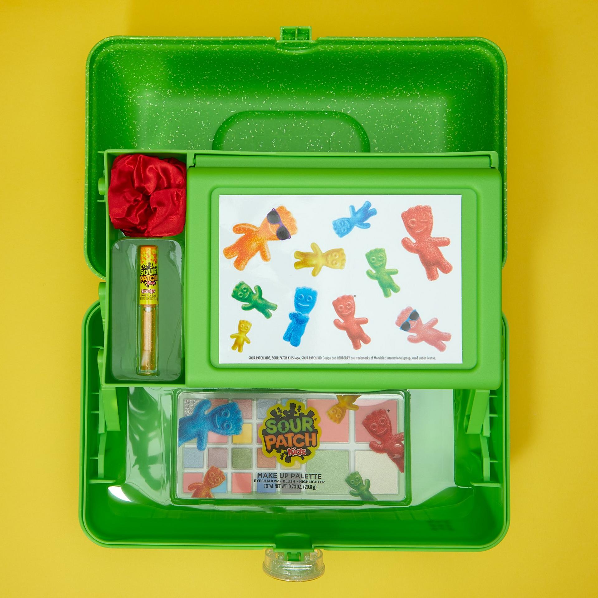 On-The-Go Girl™ + Sour Patch Kids Set | Caboodles®
