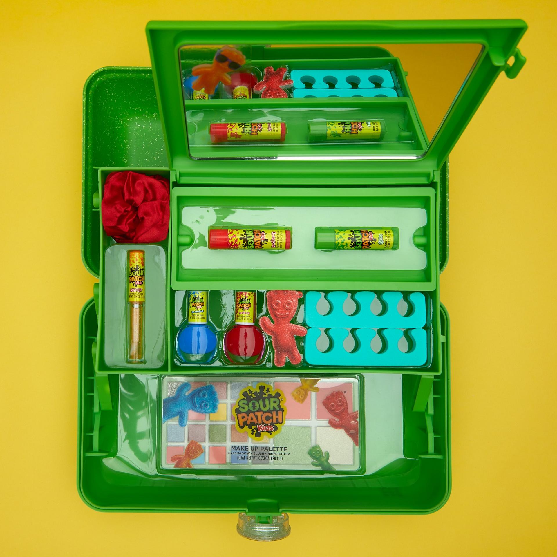On-The-Go Girl™ + Sour Patch Kids Set | Caboodles®